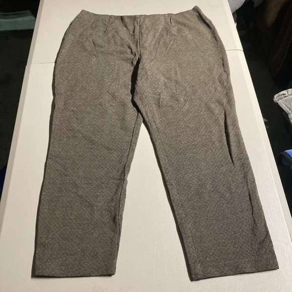 J.Jill Ponte Slim Leg Pants Black Camel Women's Large Petite LP Flat Front EUC - Picture 3 of 7